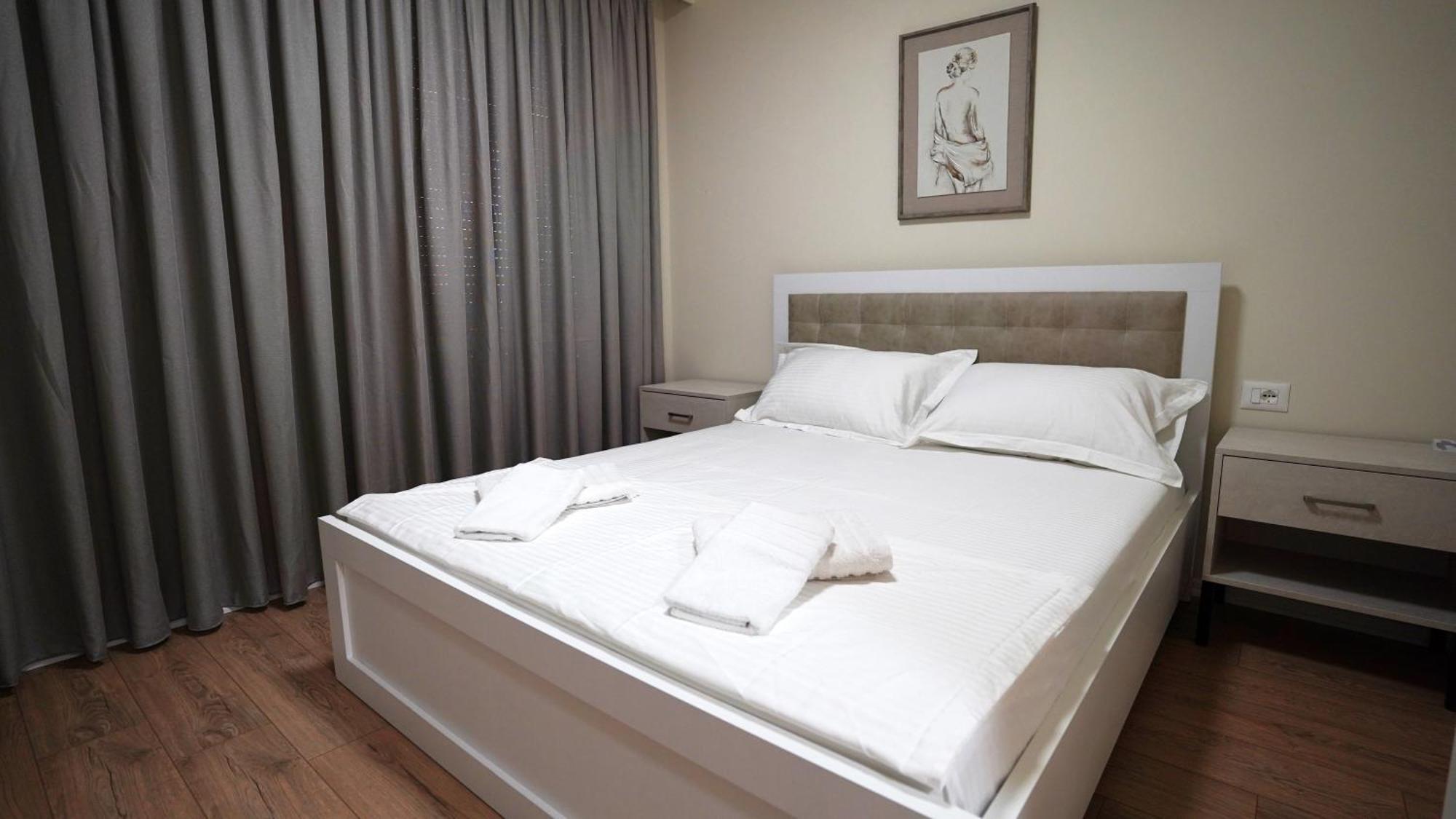 Margen Apartments - Tirana City Center Dış mekan fotoğraf