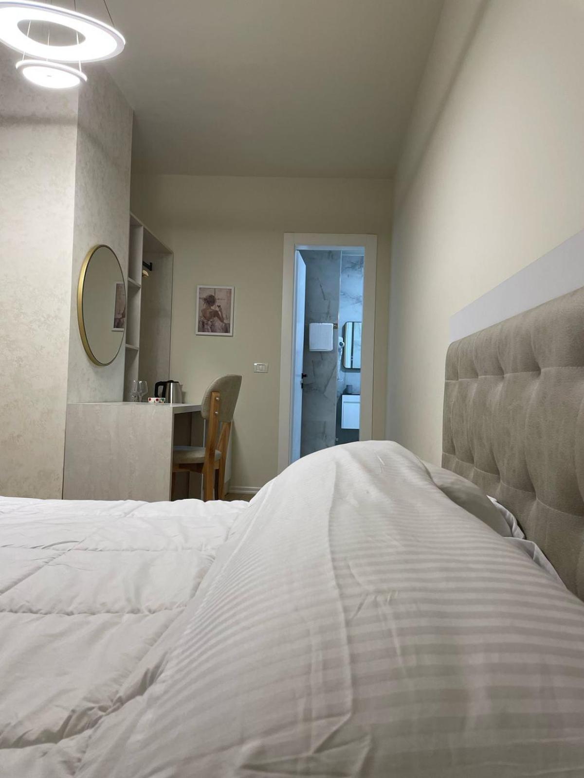 Margen Apartments - Tirana City Center Dış mekan fotoğraf